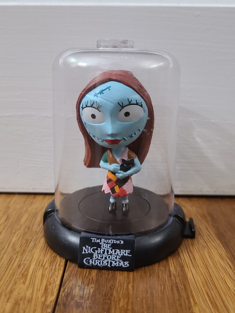 Disney Nightmare Before Christmas Domez Sally Holding Black Cat Mini Figure Zag